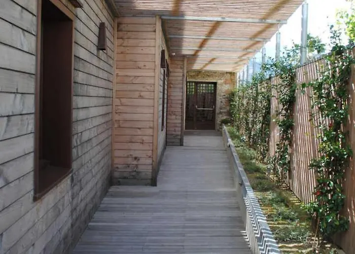 בית נופש Le *